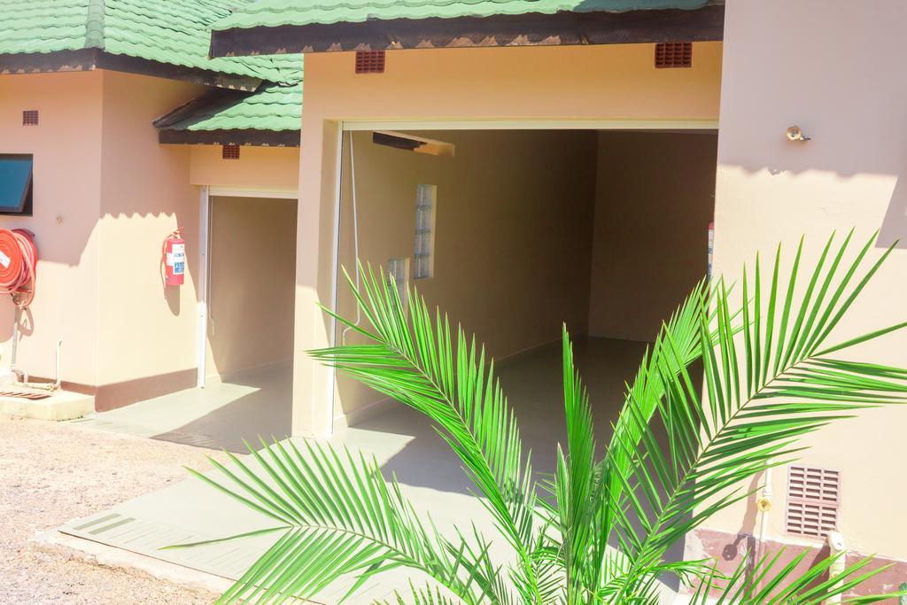 Icon Hotel Chingola Exterior photo