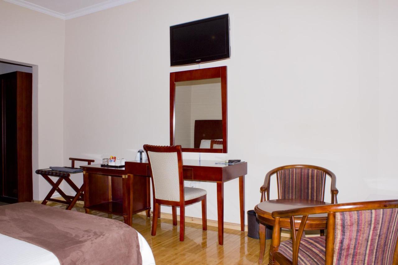 Icon Hotel Chingola Room photo